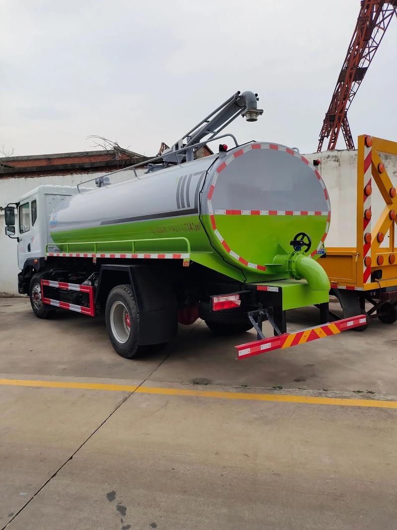 真空吸污车/吸粪车产品展示与推荐 高效环卫解决方案