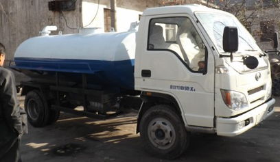 环保卫士 三轮吸粪车与吸污车在现代环卫工作中的角色